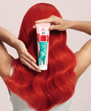 Load image into Gallery viewer, Wella Color Fresh Mask Red

